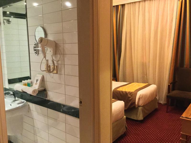 Golden Tulip Al-Zahabi Hotell Medina Eksteriør bilde